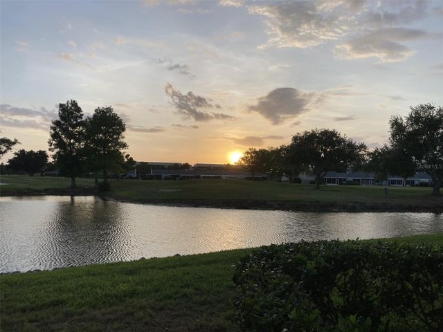 331 BARCELONA DRIVE 331, Bradenton, FL 34210