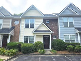 801 Old Peachtree NW Road 15, Lawrenceville, GA 30043