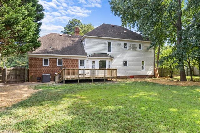 1605 Dey Cove DR, Virginia Beach, VA 23454