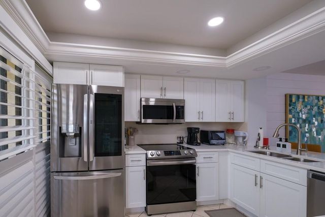1740 ALDERMAN STREET 8, Sarasota, FL 34236