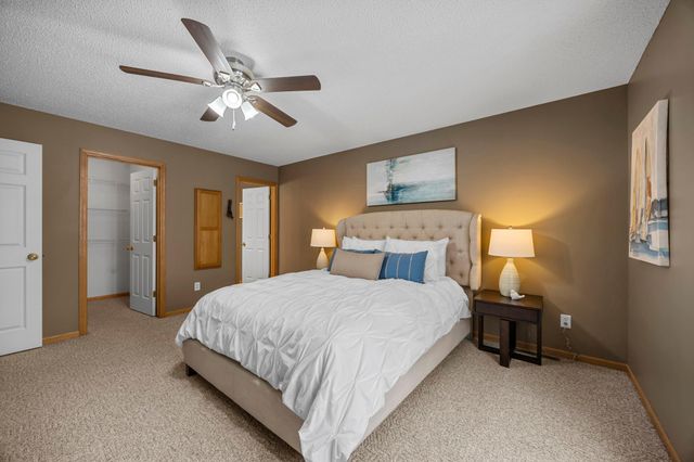 17498 Deerfield Drive SE, Prior Lake, MN 55372