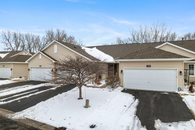 17498 Deerfield Drive SE, Prior Lake, MN 55372
