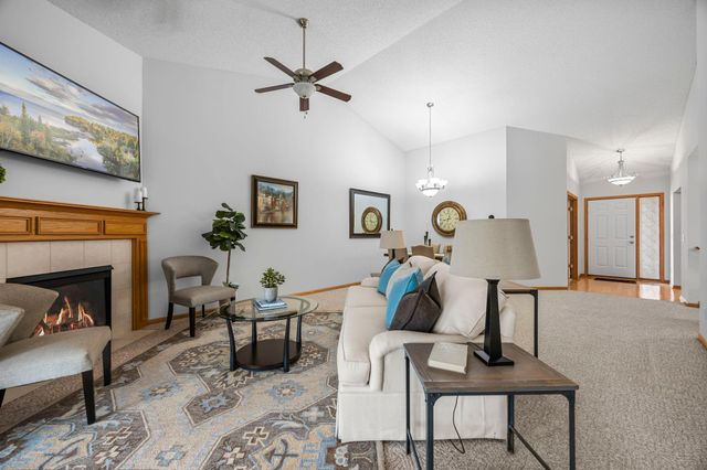 17498 Deerfield Drive SE, Prior Lake, MN 55372