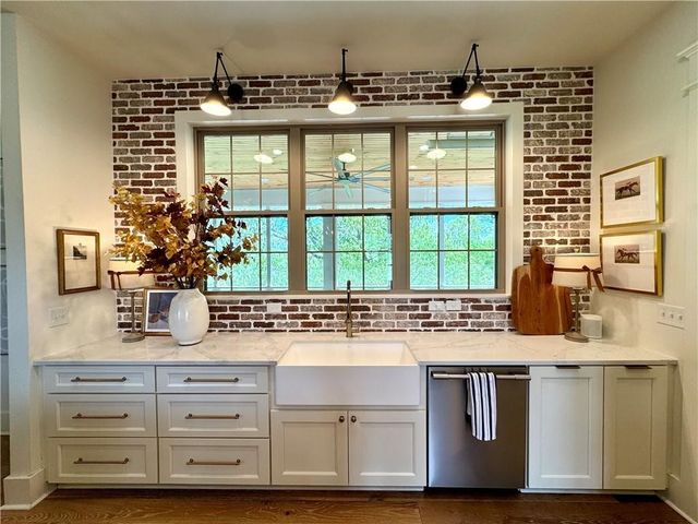 11964 Long Acres Drive, Bentonville, AR 72713