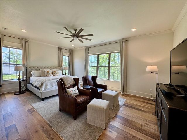 11964 Long Acres Drive, Bentonville, AR 72713