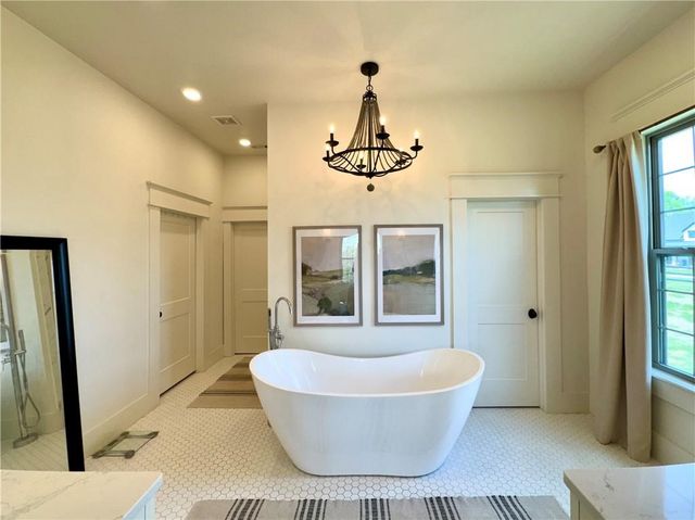 11964 Long Acres Drive, Bentonville, AR 72713