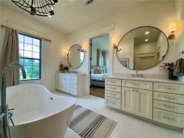 11964 Long Acres Drive, Bentonville, AR 72713