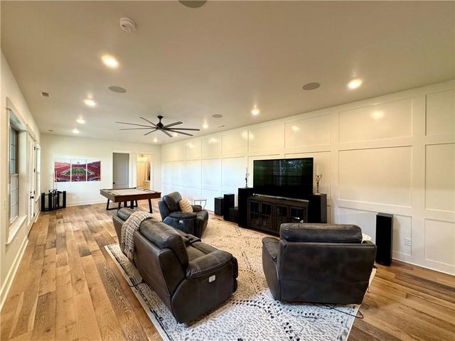 11964 Long Acres Drive, Bentonville, AR 72713