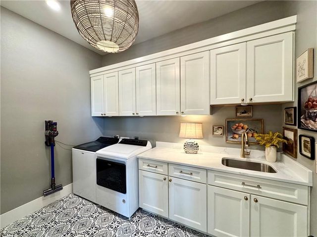 11964 Long Acres Drive, Bentonville, AR 72713