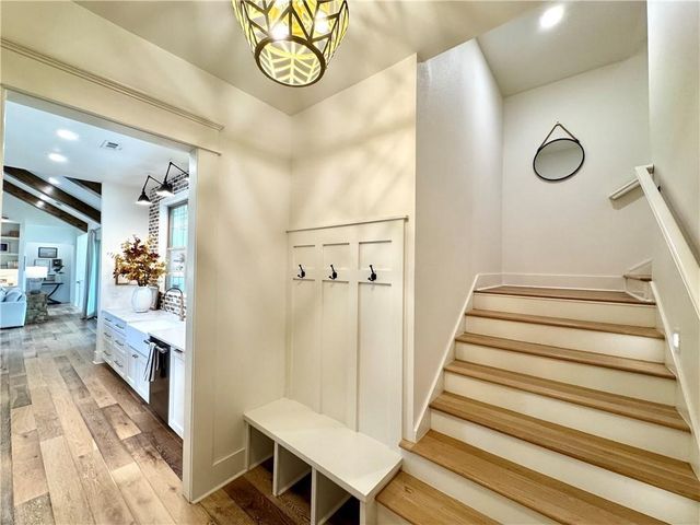 11964 Long Acres Drive, Bentonville, AR 72713