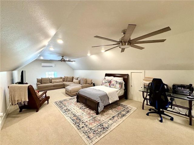 11964 Long Acres Drive, Bentonville, AR 72713