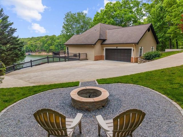 3386 Small Woods Lane, Gainesville, GA 30506