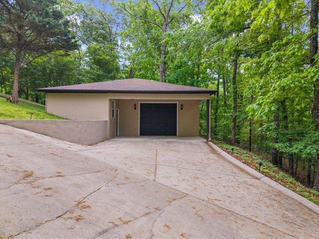 3386 Small Woods Lane, Gainesville, GA 30506