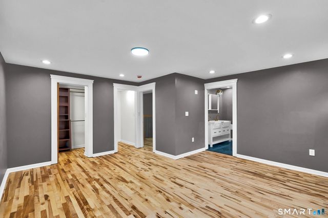 120 Whitney Street, Hartford, CT 06105