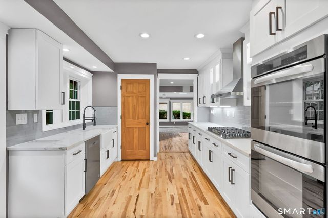 120 Whitney Street, Hartford, CT 06105