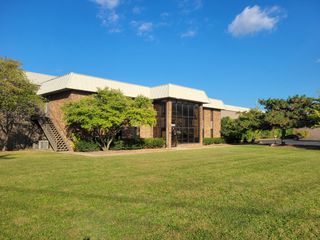 6655 Kitty Avenue, Chicago Ridge, IL 60415