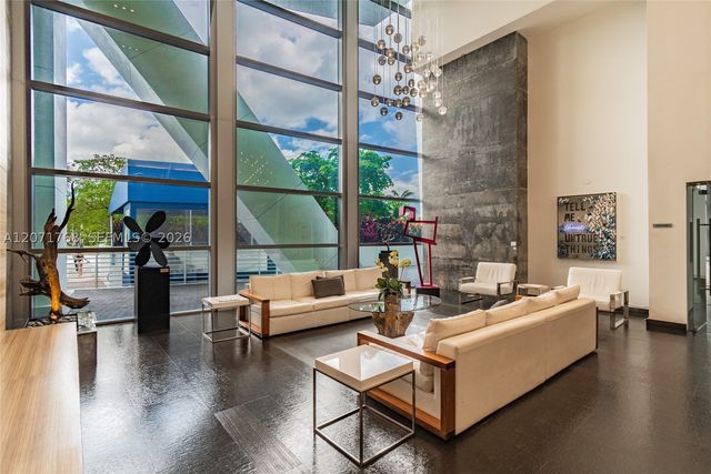 888 Biscayne Blvd 1601, Miami, FL 33132