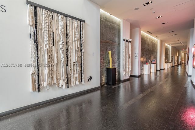 888 Biscayne Blvd 1601, Miami, FL 33132