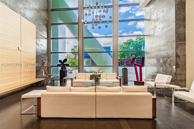 888 Biscayne Blvd 1601, Miami, FL 33132