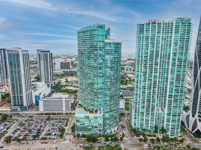 888 Biscayne Blvd 1601, Miami, FL 33132