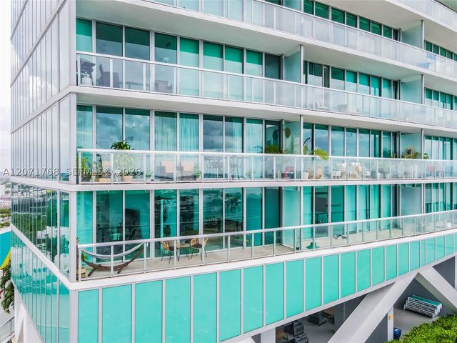 888 Biscayne Blvd 1601, Miami, FL 33132