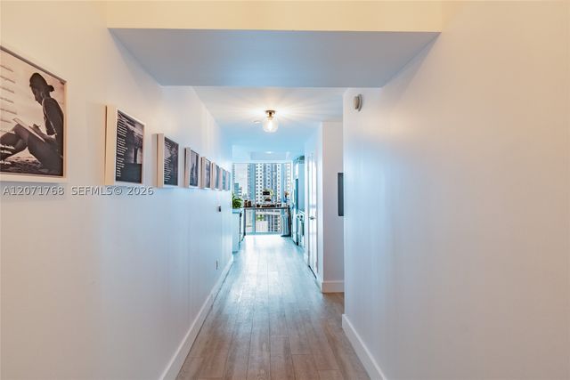 888 Biscayne Blvd 1601, Miami, FL 33132