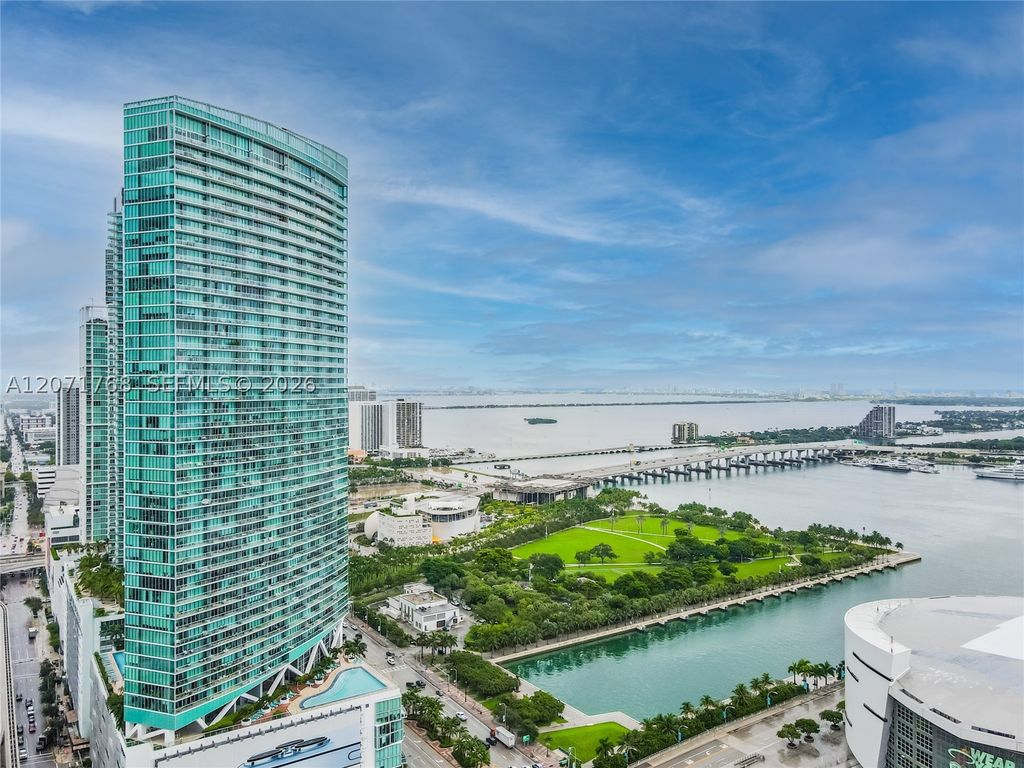 888 Biscayne Blvd 1601, Miami, FL 33132