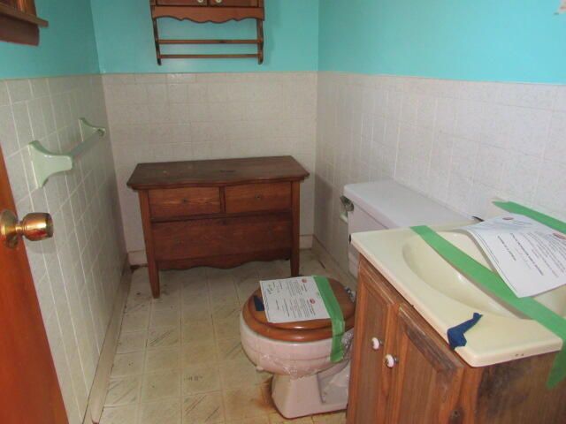 435 McGuire Avenue, Beattyville, KY 41311