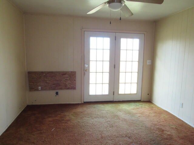 435 McGuire Avenue, Beattyville, KY 41311