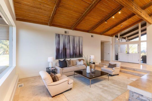 30410 Calle La Reina, Bonsall, CA 92003