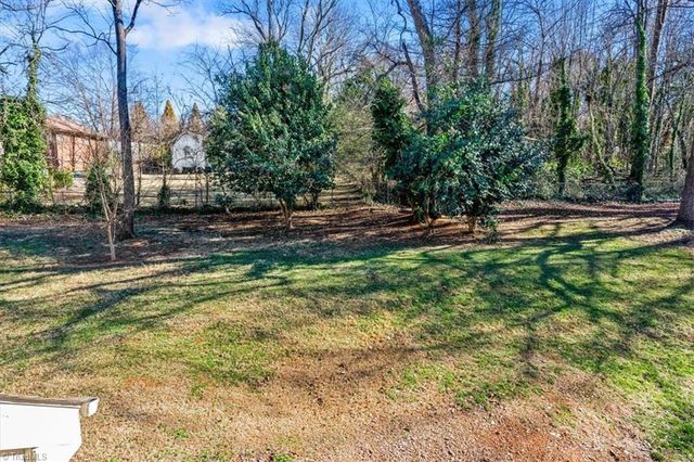 1518 Benjamin Parkway C, Greensboro, NC 27408