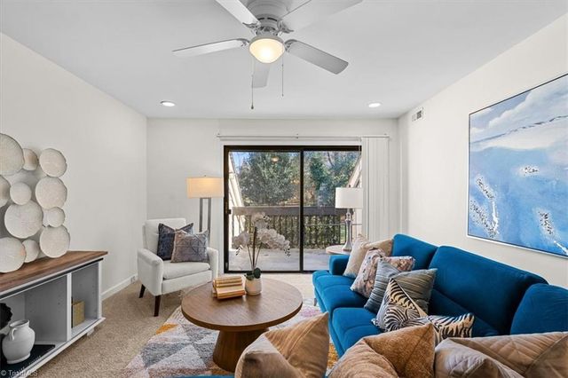 1518 Benjamin Parkway C, Greensboro, NC 27408