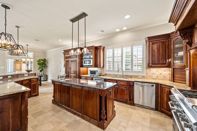 811 Longhorn Hollow, Southlake, TX 76092