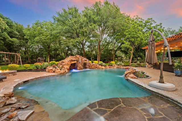 811 Longhorn Hollow, Southlake, TX 76092