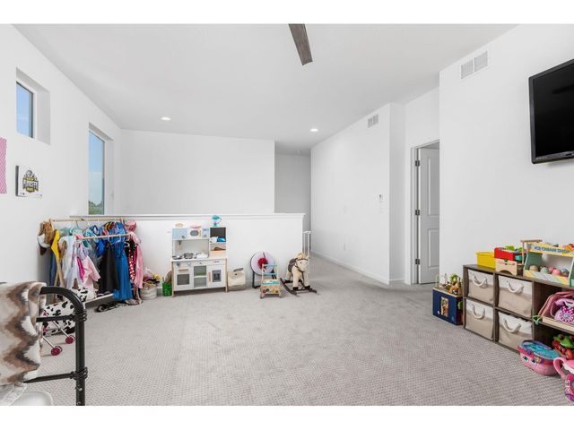 1844 Foggy Brook Dr, Fort Collins, CO 80528