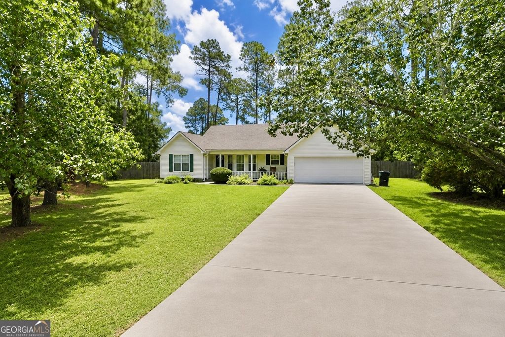 40 Rays Circle, Valdosta, GA 31602