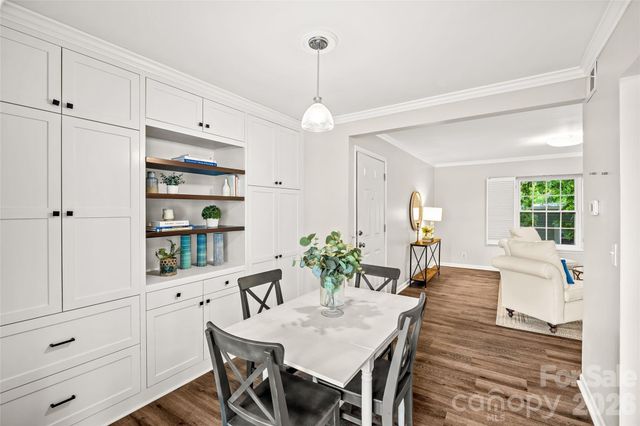 2604 Park Road D, Charlotte, NC 28209