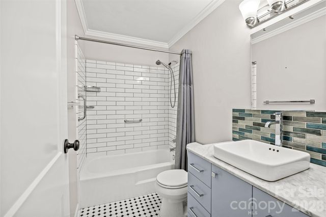 2604 Park Road D, Charlotte, NC 28209
