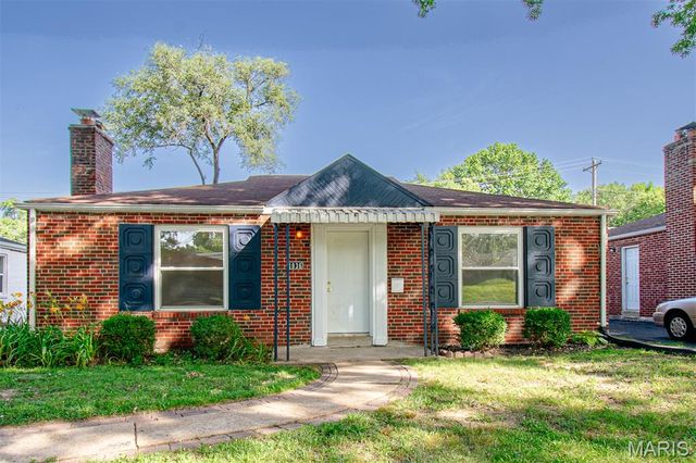 1036 GROBY Road, University City, MO 63130