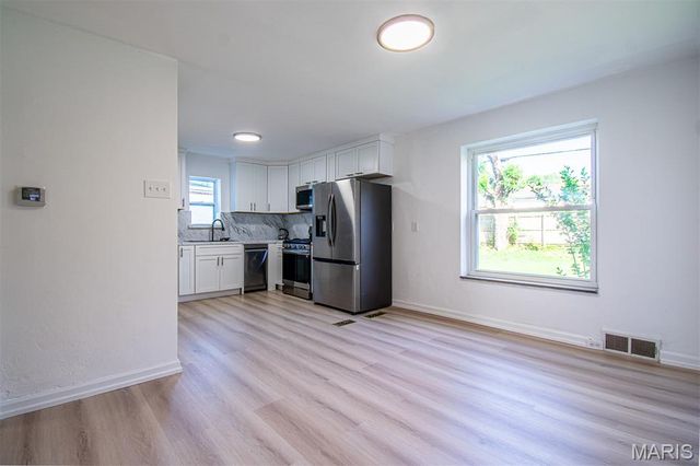 1036 GROBY Road, University City, MO 63130