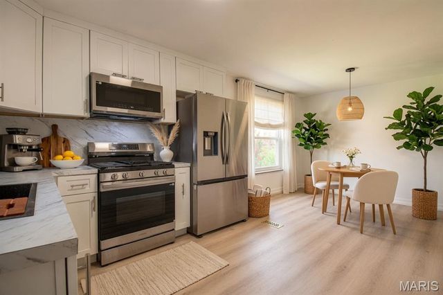 1036 GROBY Road, University City, MO 63130