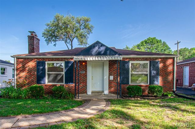 1036 GROBY Road, University City, MO 63130