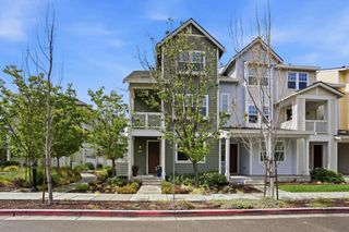 209 Infinity Way, Mountain View, CA 94043