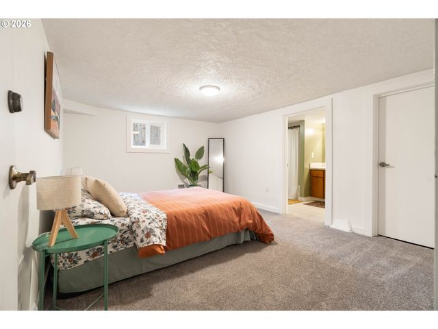 5817 N DEPAUW St, Portland, OR 97203