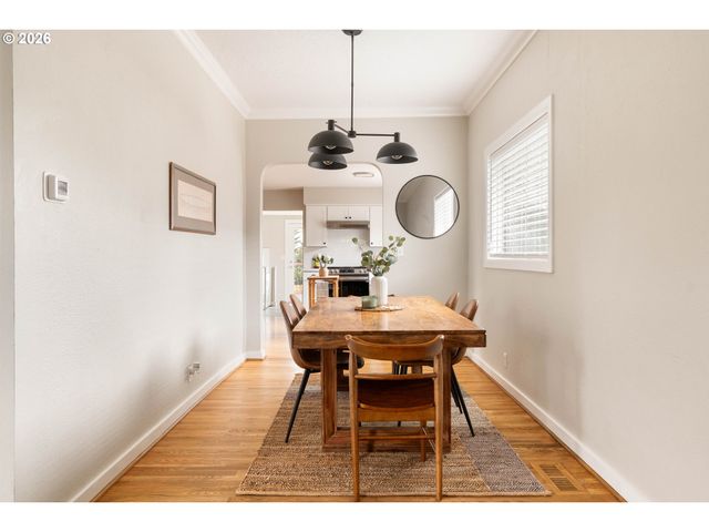 5817 N DEPAUW St, Portland, OR 97203