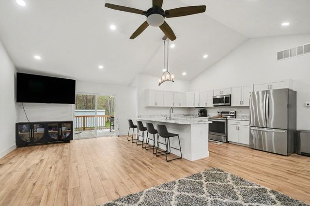 29542 Priest Street, Dowagiac, MI 49047