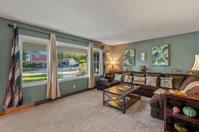 242 N 116th STREET, Wauwatosa, WI 53226