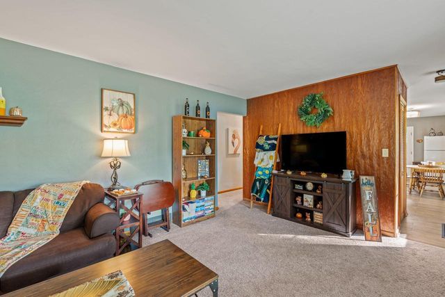 242 N 116th STREET, Wauwatosa, WI 53226