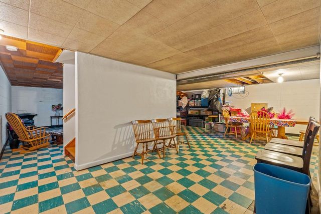 242 N 116th STREET, Wauwatosa, WI 53226