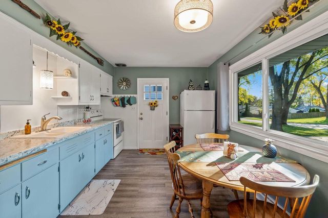 242 N 116th STREET, Wauwatosa, WI 53226